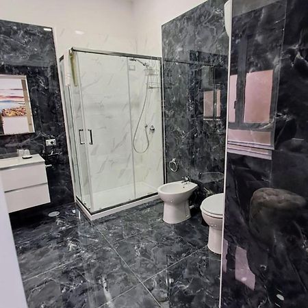 Hotel La Finestra Sul Borgo Neapol Exteriér fotografie